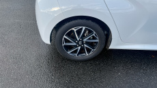 Toyota Yaris 1.5 Hybrid Design 5dr CVT Hybrid Hatchback